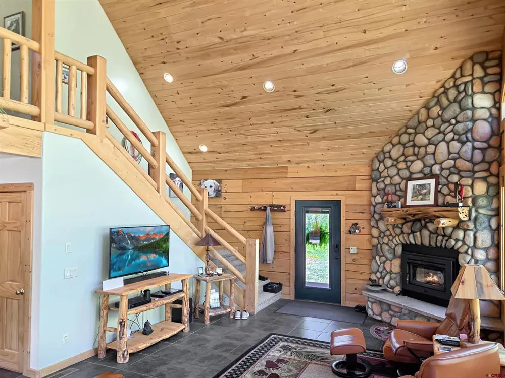 24515 Road 37 Dolores, CO 81323