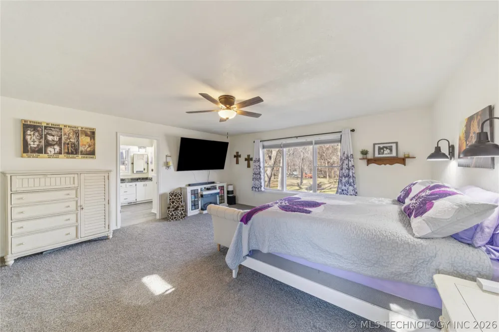 1701 Hopi Street Chouteau, OK 74337