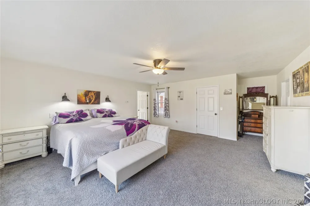 1701 Hopi Street Chouteau, OK 74337