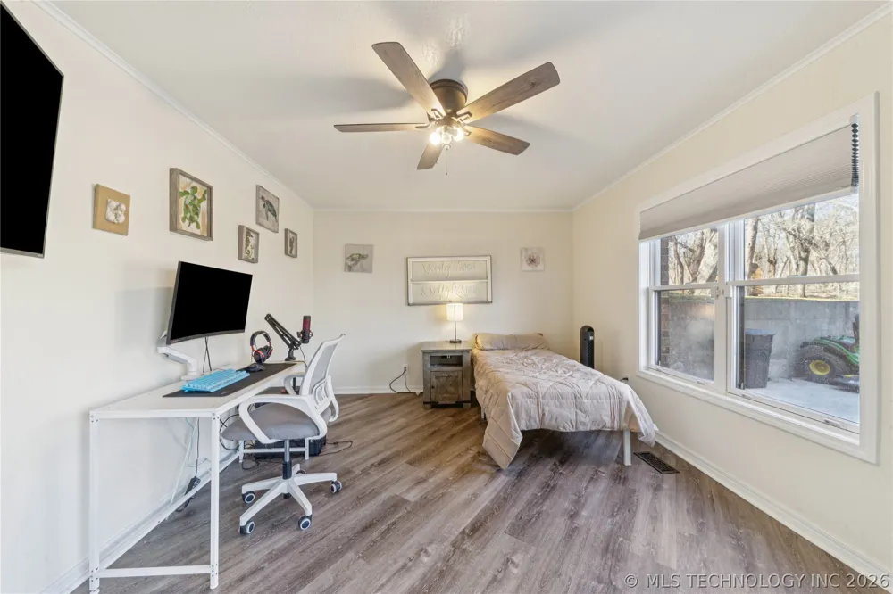 1701 Hopi Street Chouteau, OK 74337