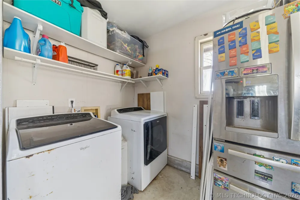 1701 Hopi Street Chouteau, OK 74337
