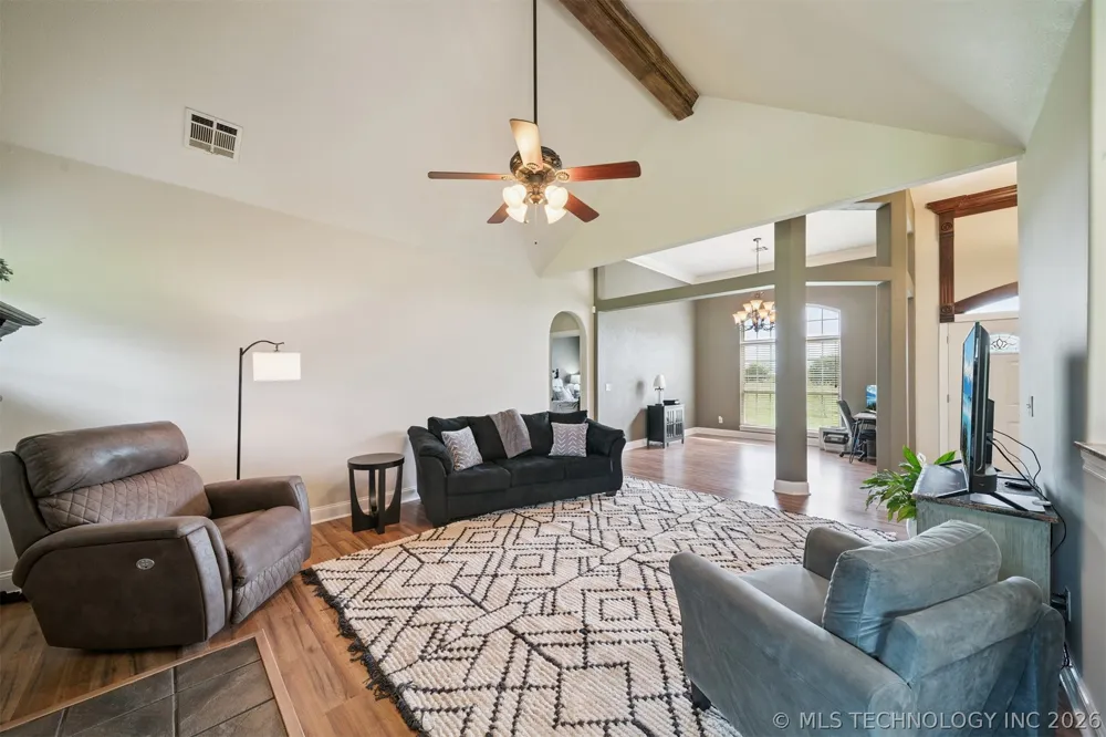 19687 E 595 ROAD Inola, OK 74036