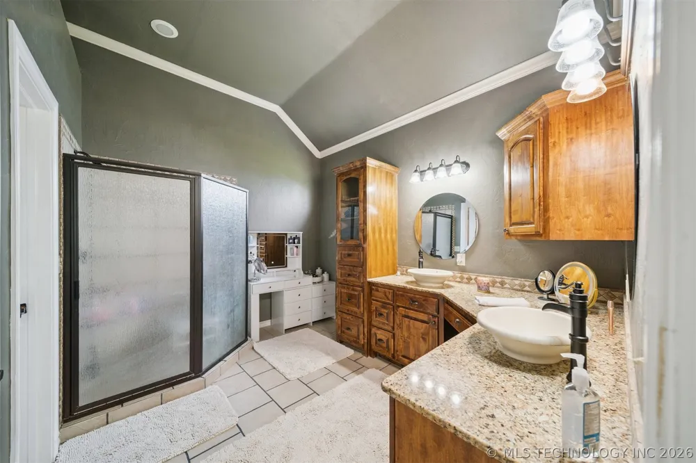 19687 E 595 ROAD Inola, OK 74036