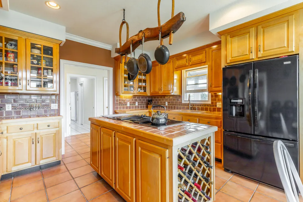 7015 B And K Ranch Road Georgetown, TN 37336