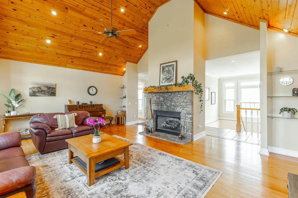 7015 B And K Ranch Road Georgetown, TN 37336