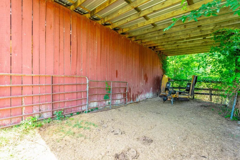 7015 B And K Ranch Road Georgetown, TN 37336