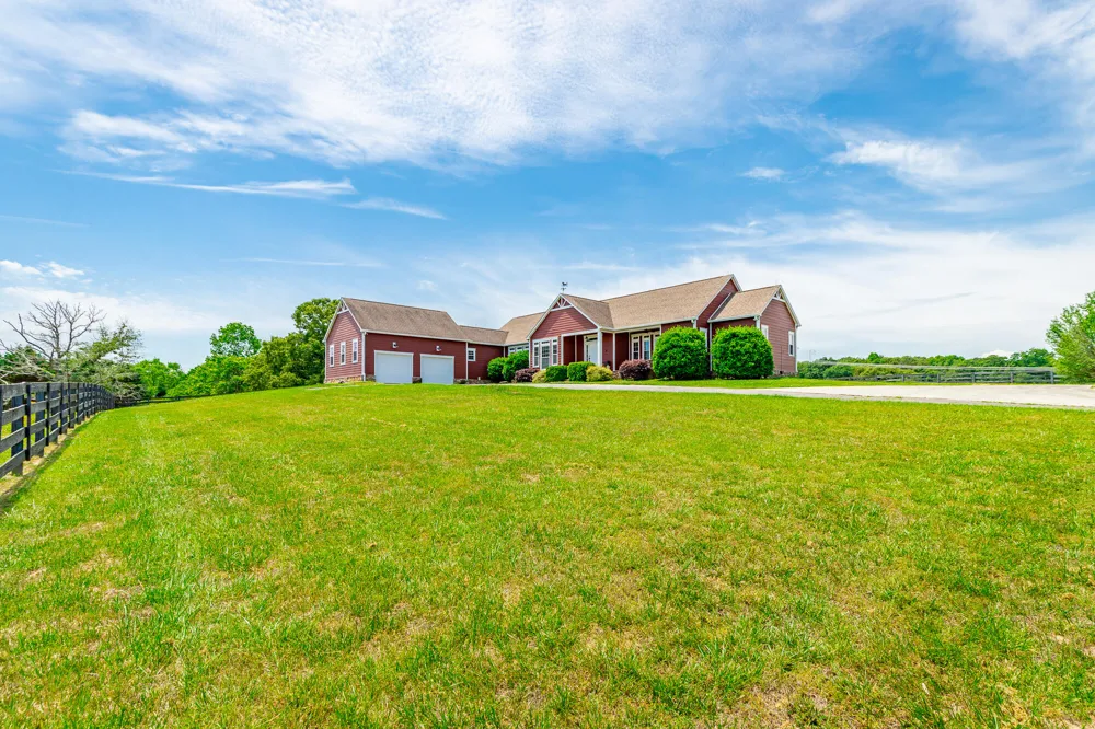 7015 B And K Ranch Road Georgetown, TN 37336
