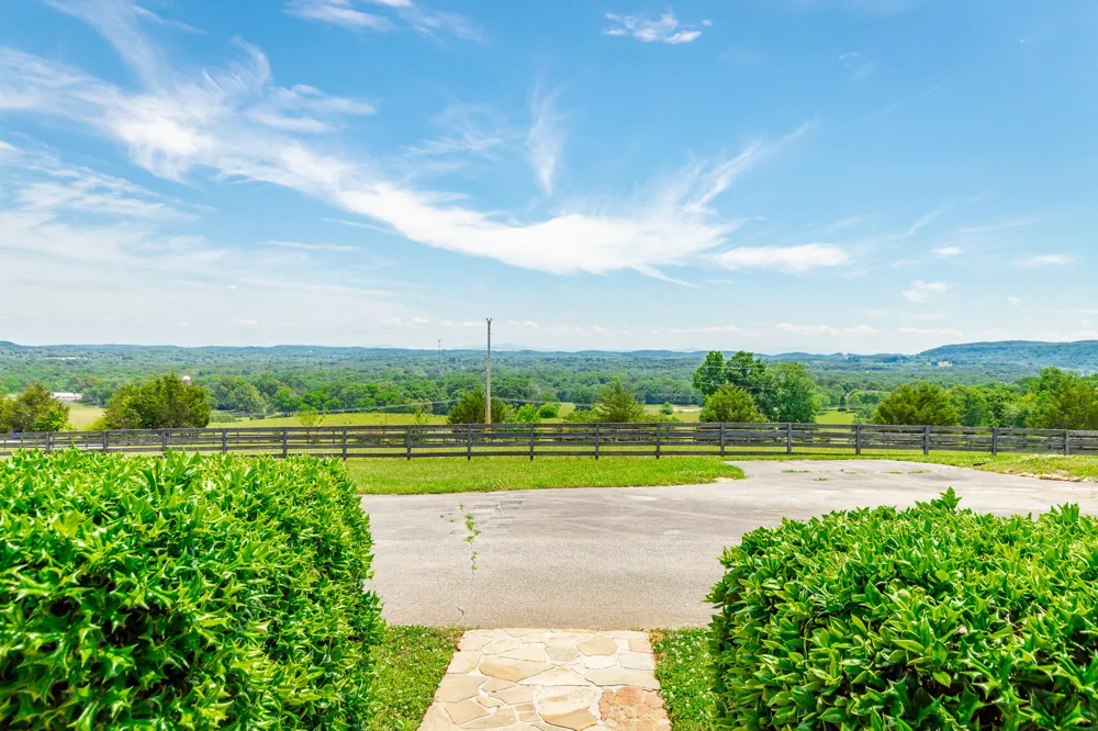 7015 B And K Ranch Road Georgetown, TN 37336