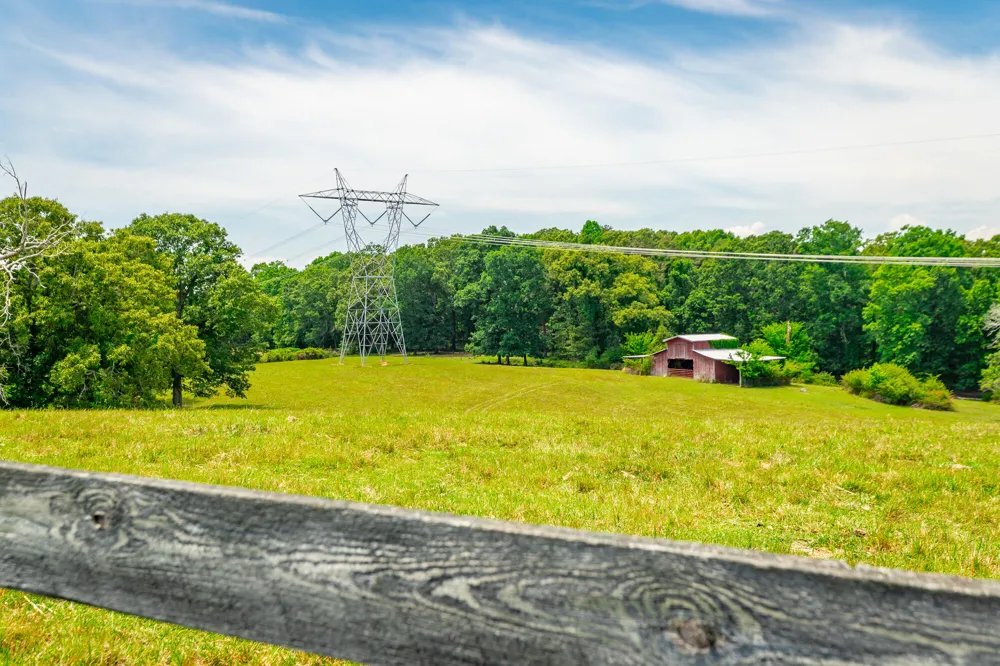 7015 B And K Ranch Road Georgetown, TN 37336