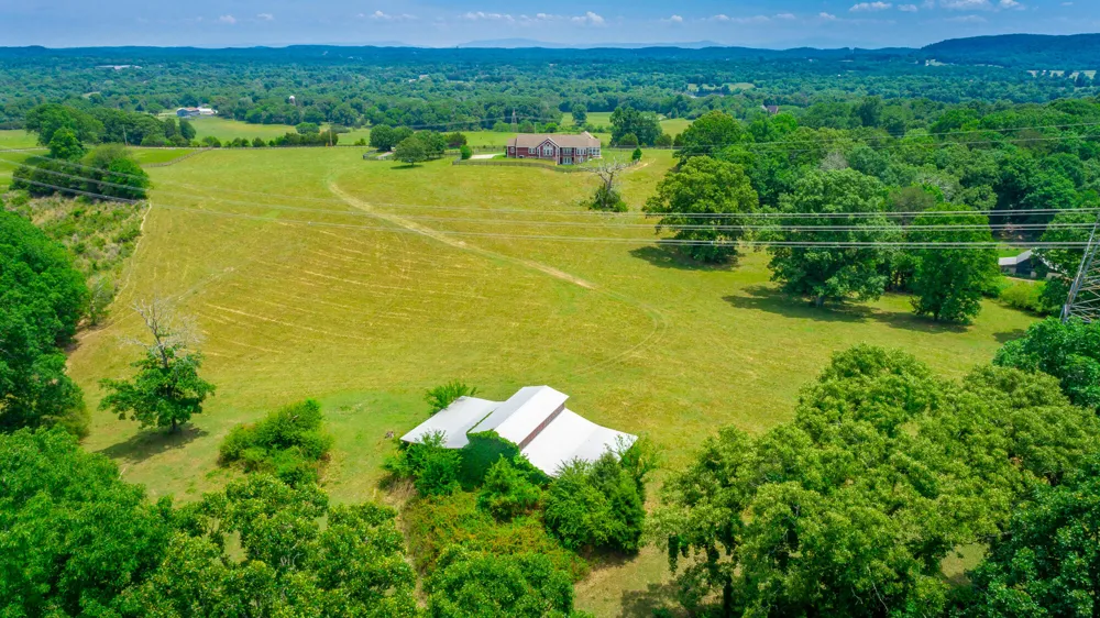 7015 B And K Ranch Road Georgetown, TN 37336