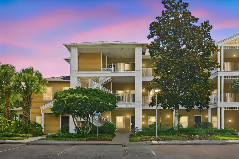 102 RUM RUN #37-102 Davenport, FL 33897