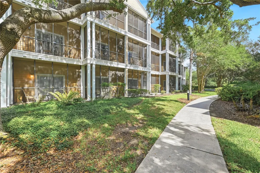 102 RUM RUN #37-102 Davenport, FL 33897
