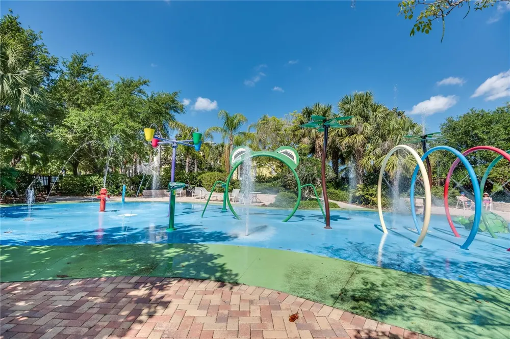102 RUM RUN #37-102 Davenport, FL 33897