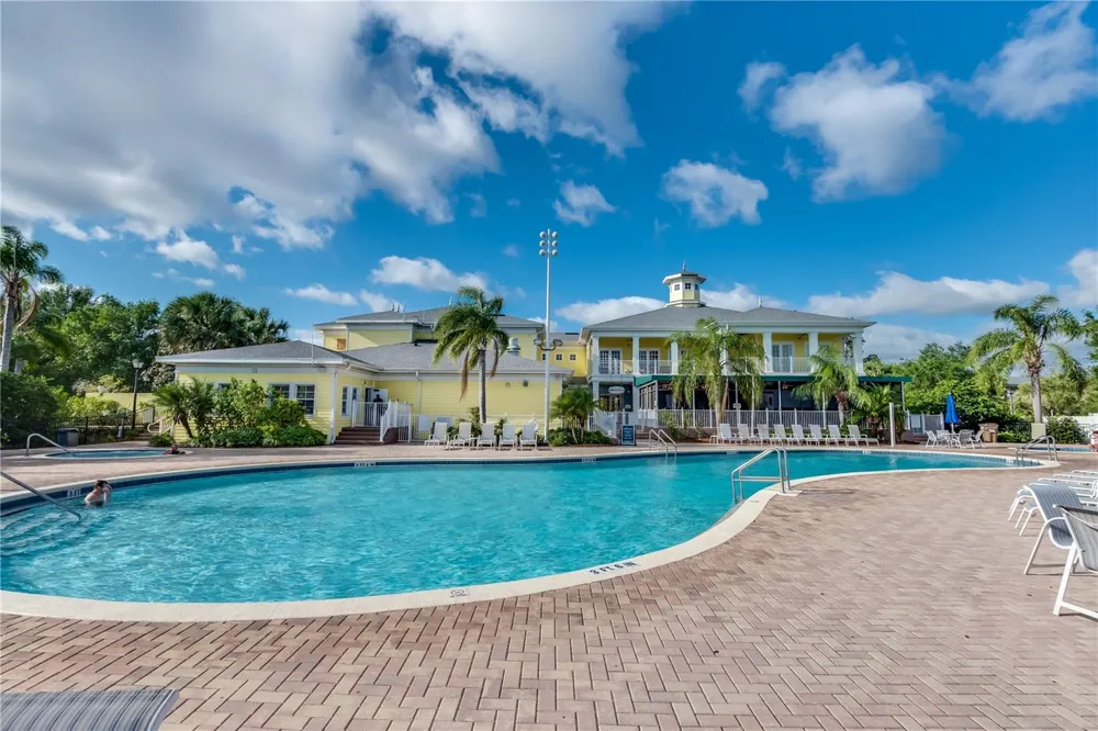 102 RUM RUN #37-102 Davenport, FL 33897
