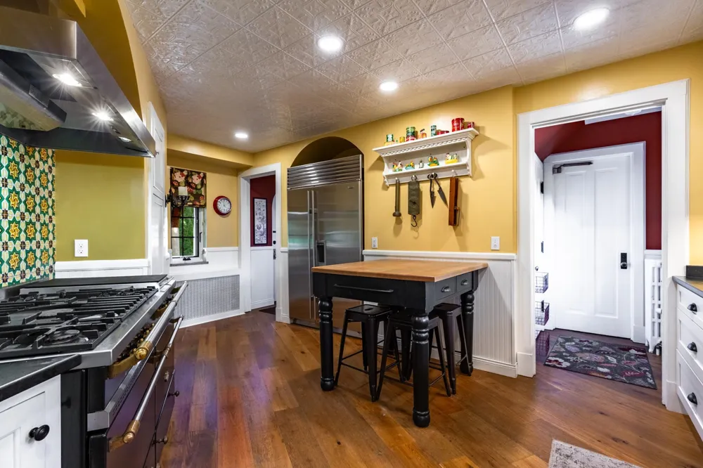 661 Market Street Winona, MN 55987