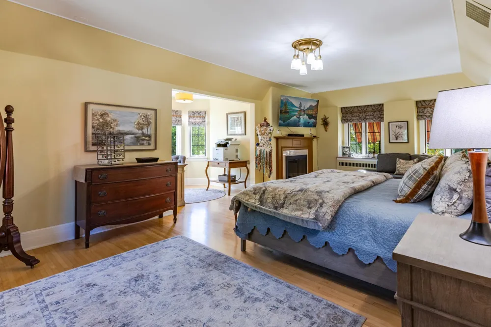 661 Market Street Winona, MN 55987
