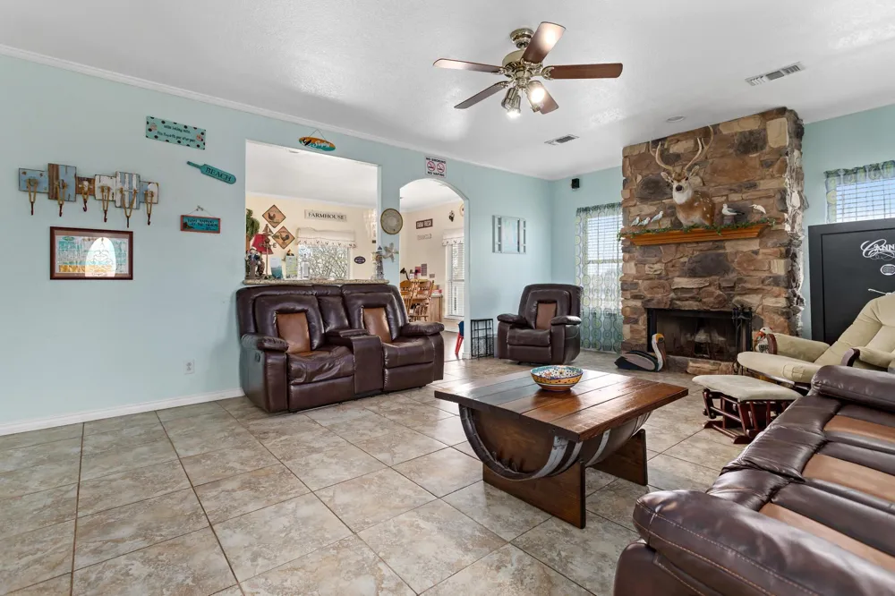 1216 Overton Avenue Port Bolivar, TX 77650