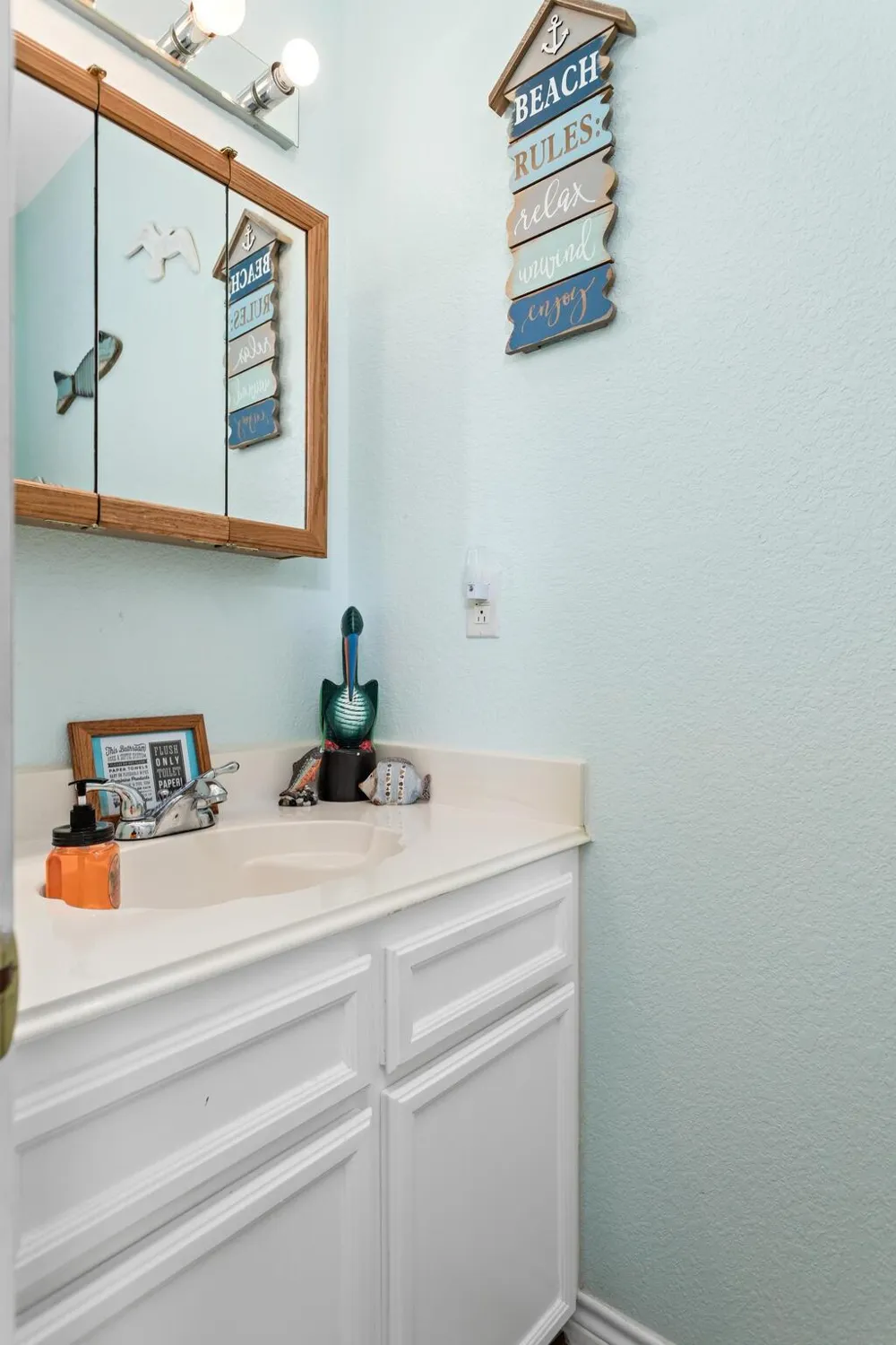 1216 Overton Avenue Port Bolivar, TX 77650