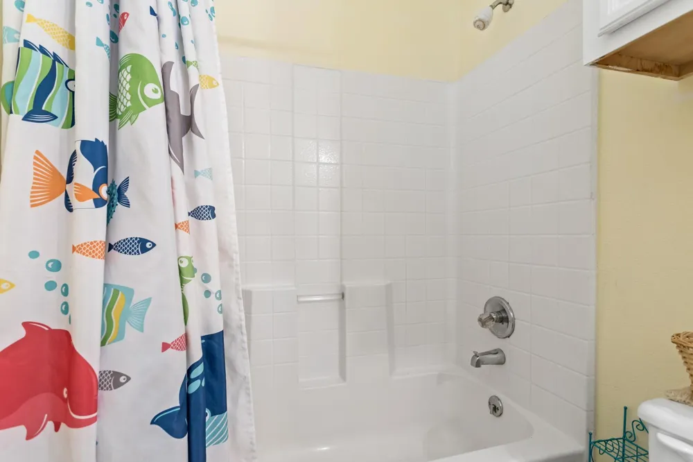 1216 Overton Avenue Port Bolivar, TX 77650