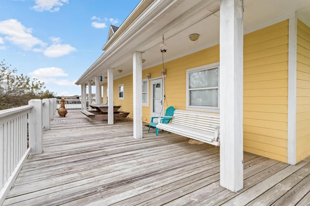 1216 Overton Avenue Port Bolivar, TX 77650