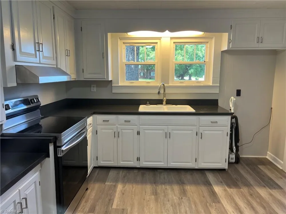 3798 Clingman Road Ronda, NC 28670