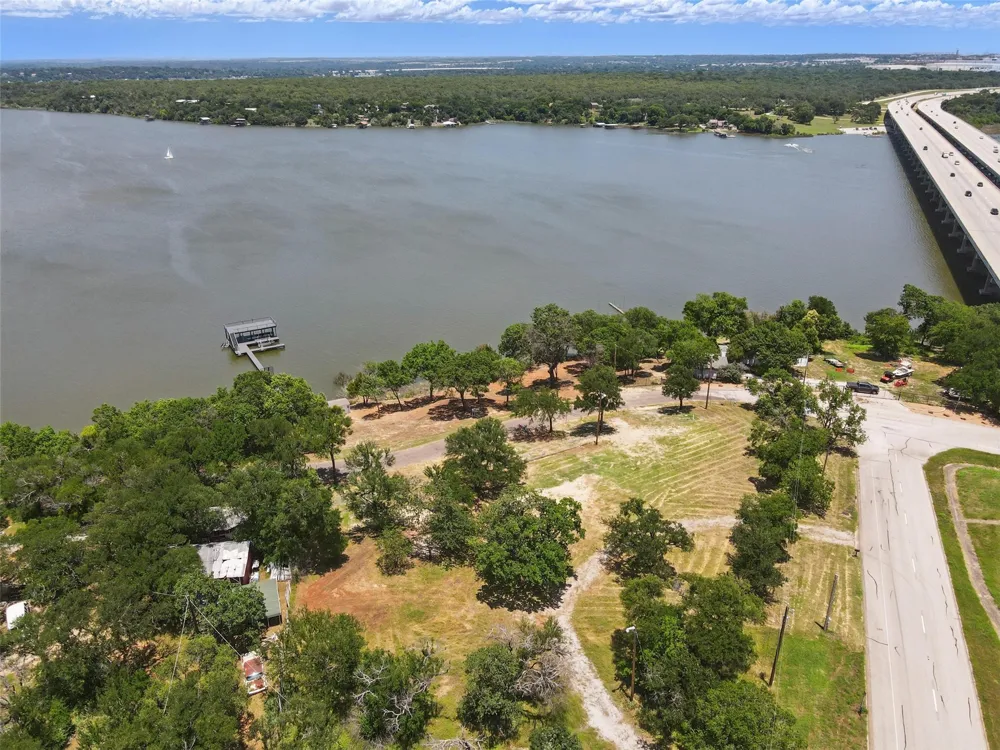 8509 Heron Drive Fort Worth, TX 76108