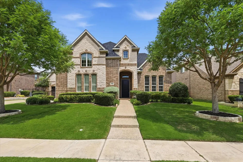 2207 Malin Drive Trophy Club, TX 76262