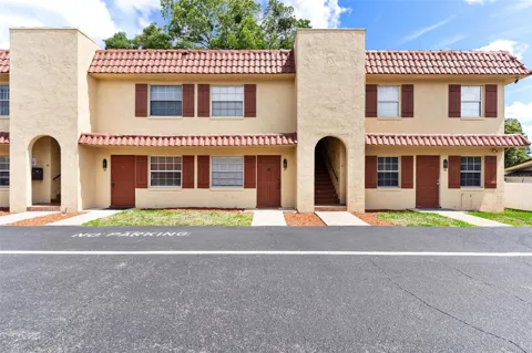 1112 W MAIN STREET #C4