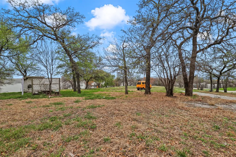 8501 Heron Drive Fort Worth, TX 76108