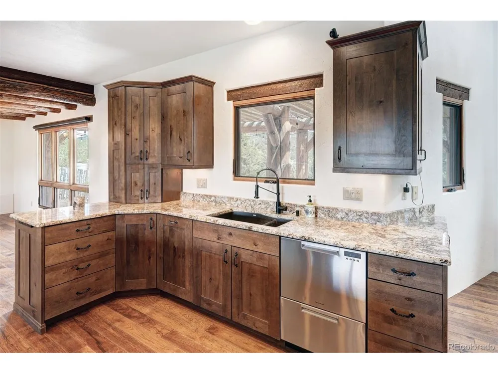 1328 Roundup Road Westcliffe, CO 81252