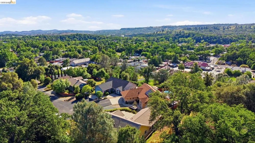 18272 Cara Lane Jamestown, CA 95327