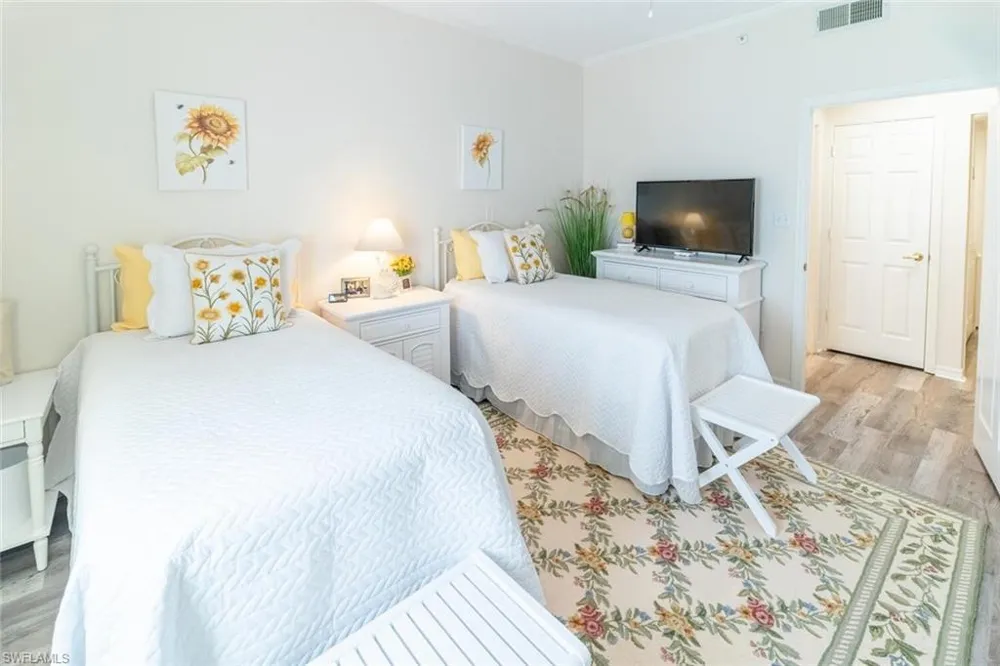 201 Arbor Lake Drive #2-101 Naples, FL 34110
