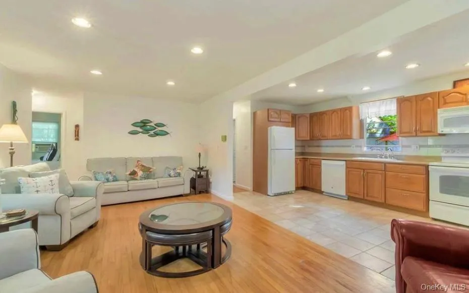 430 Grove Road Southold, NY 11971