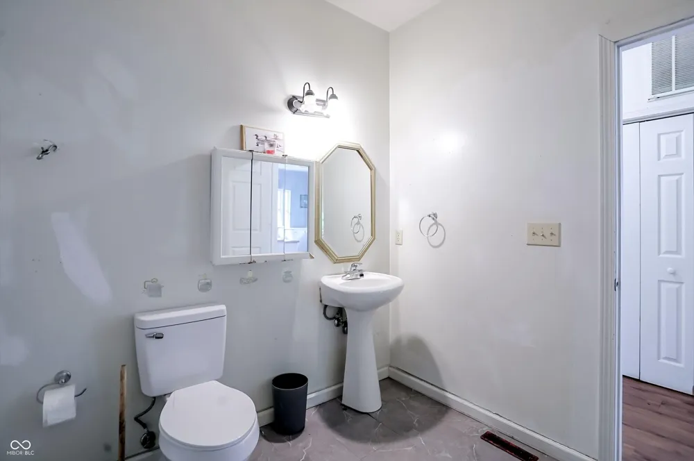 434 Fairview Street Bloomington, IN 47404