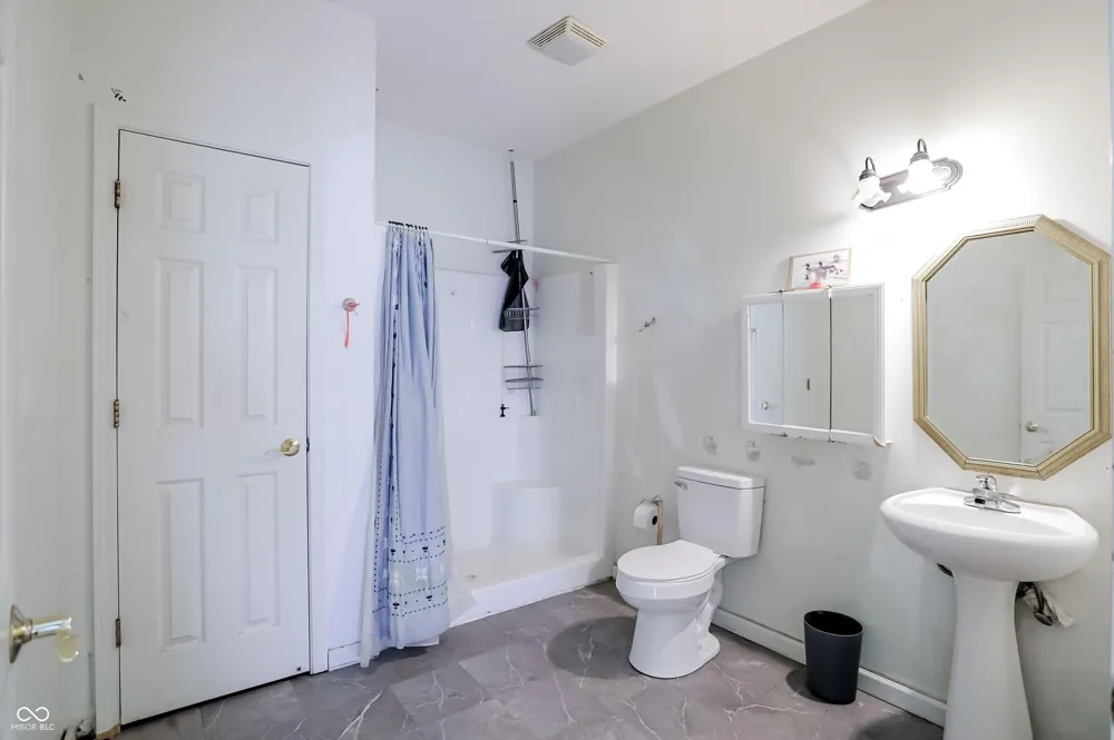 434 Fairview Street Bloomington, IN 47404