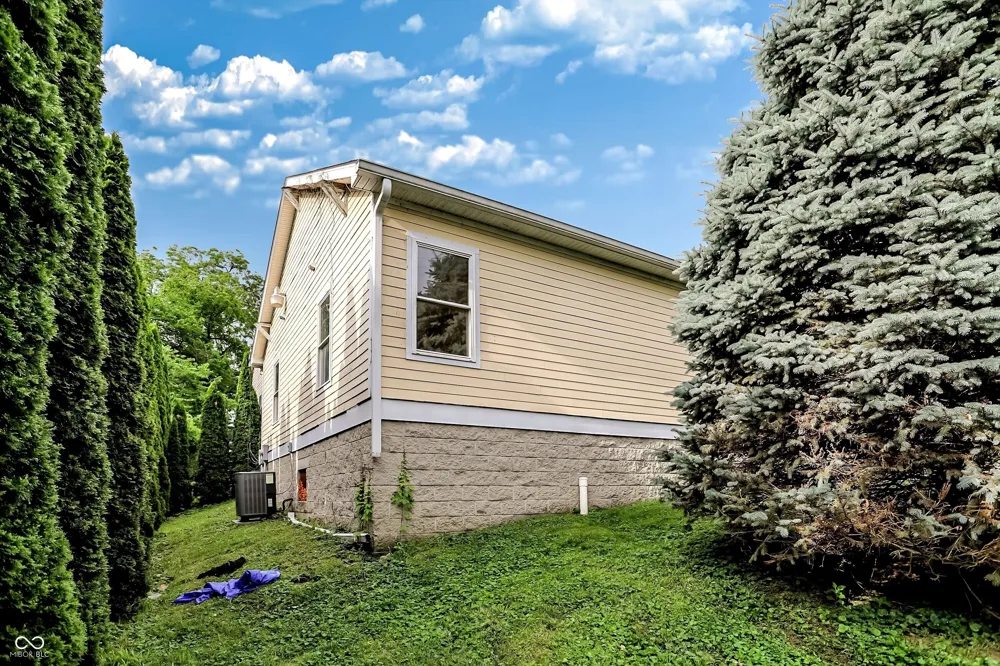434 Fairview Street Bloomington, IN 47404