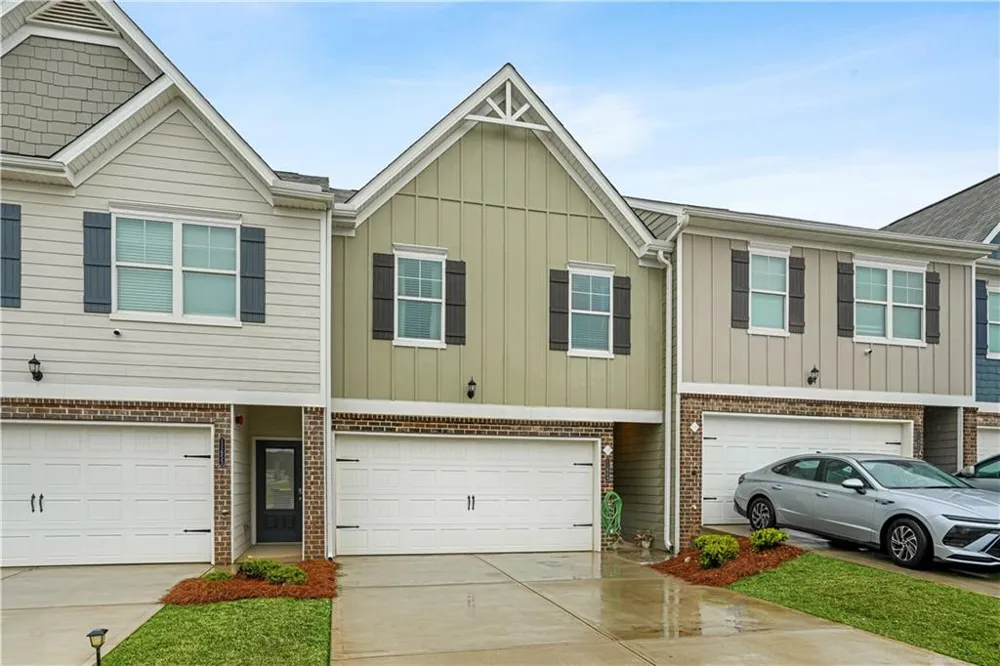 11649 Mendenhall Court Hampton, GA 30228