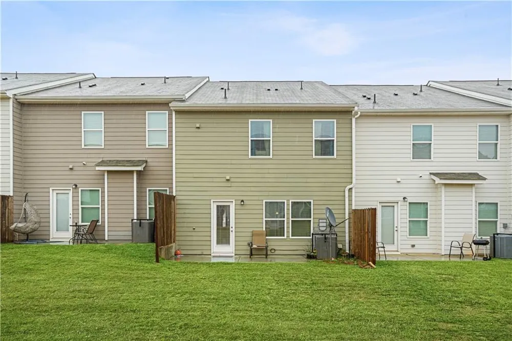 11649 Mendenhall Court Hampton, GA 30228