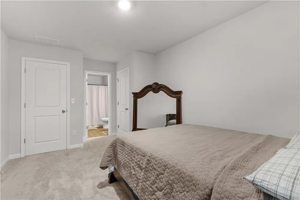 11649 Mendenhall Court Hampton, GA 30228