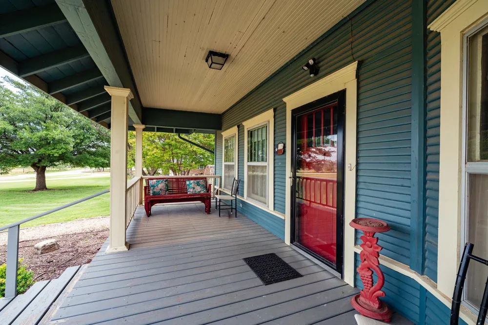 911 23rd Street Anson, TX 79501