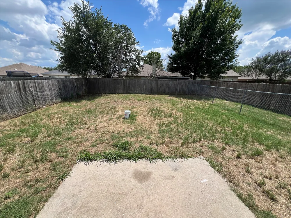 8824 Sagebrush Trail Cross Roads, TX 76227