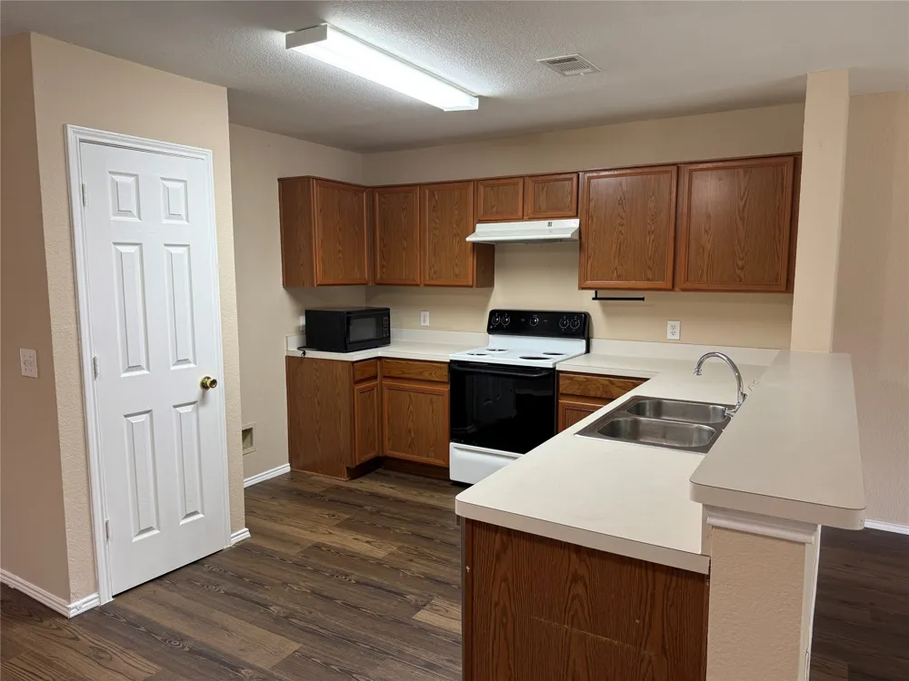 8824 Sagebrush Trail Cross Roads, TX 76227