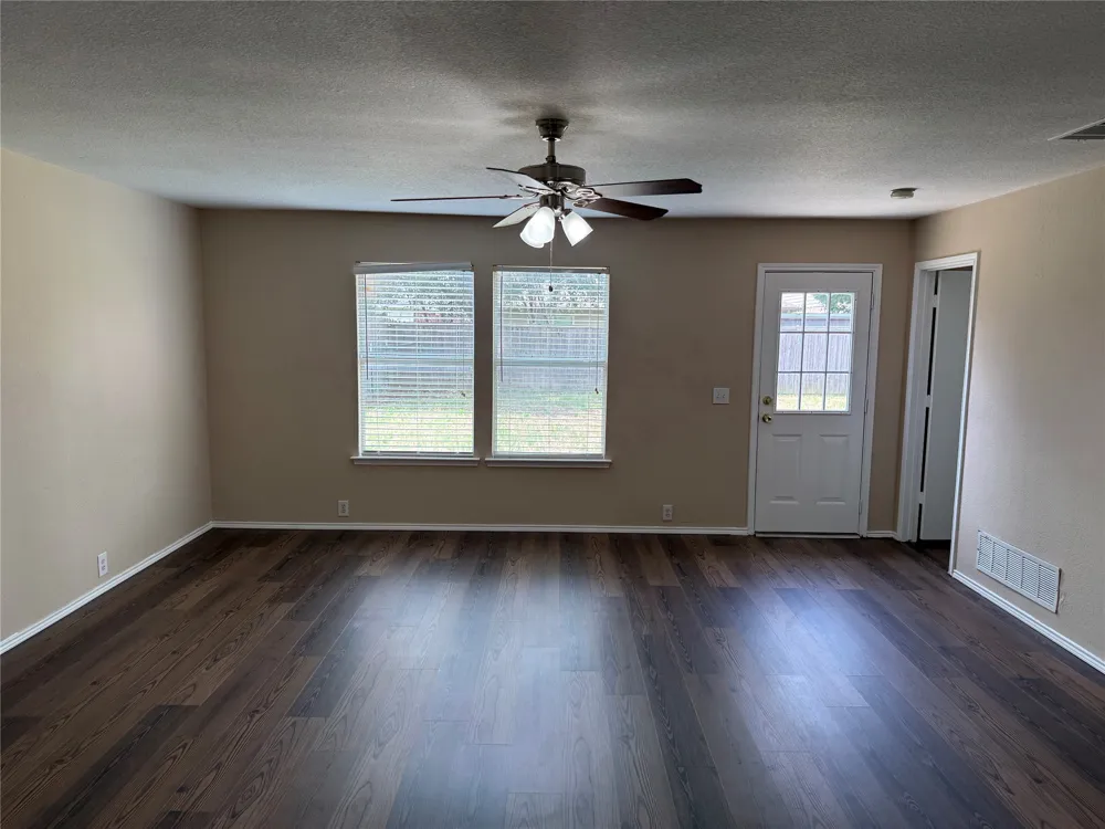 8824 Sagebrush Trail Cross Roads, TX 76227