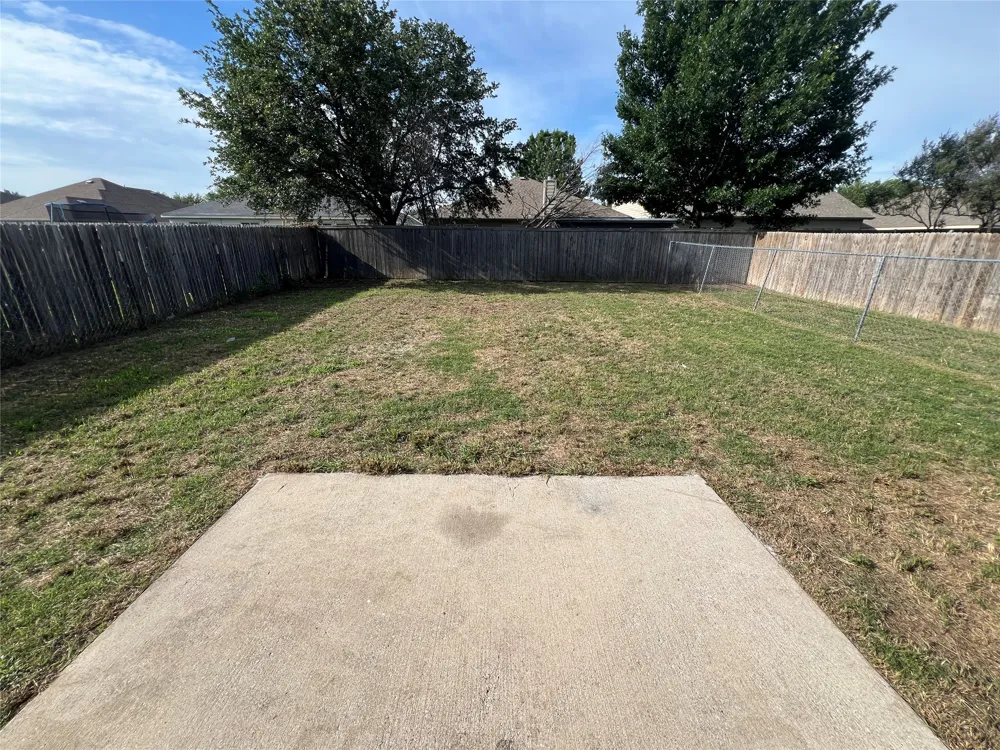 8824 Sagebrush Trail Cross Roads, TX 76227