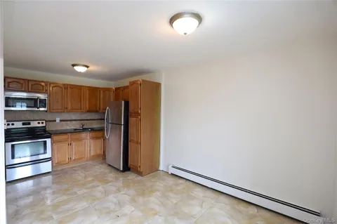 30 Lamb Avenue #5c