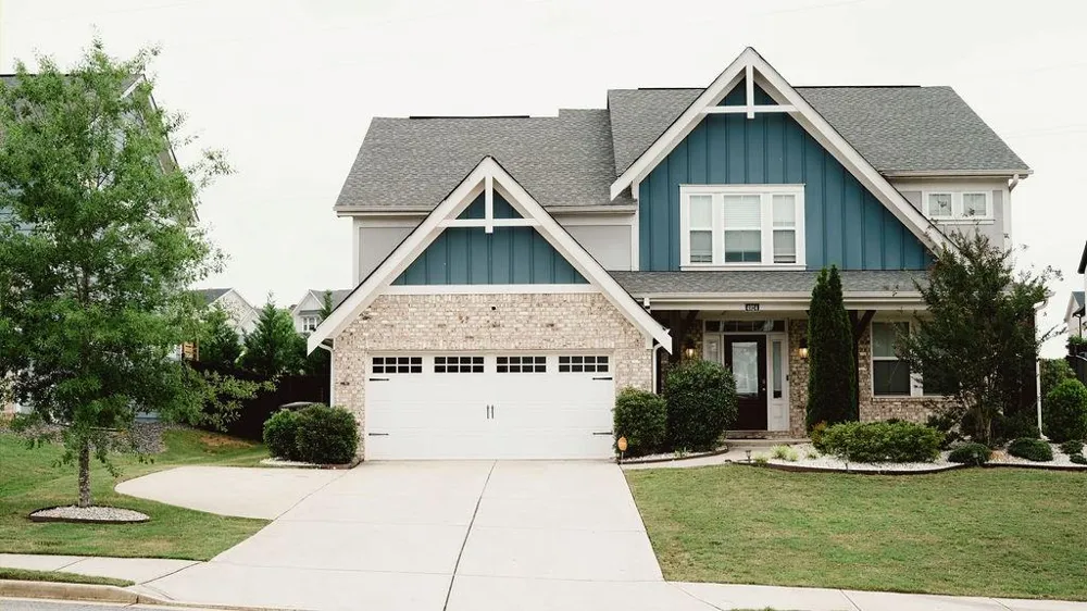 4924 Creekside Lane Powder Springs, GA 30127