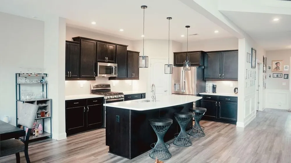 4924 Creekside Lane Powder Springs, GA 30127