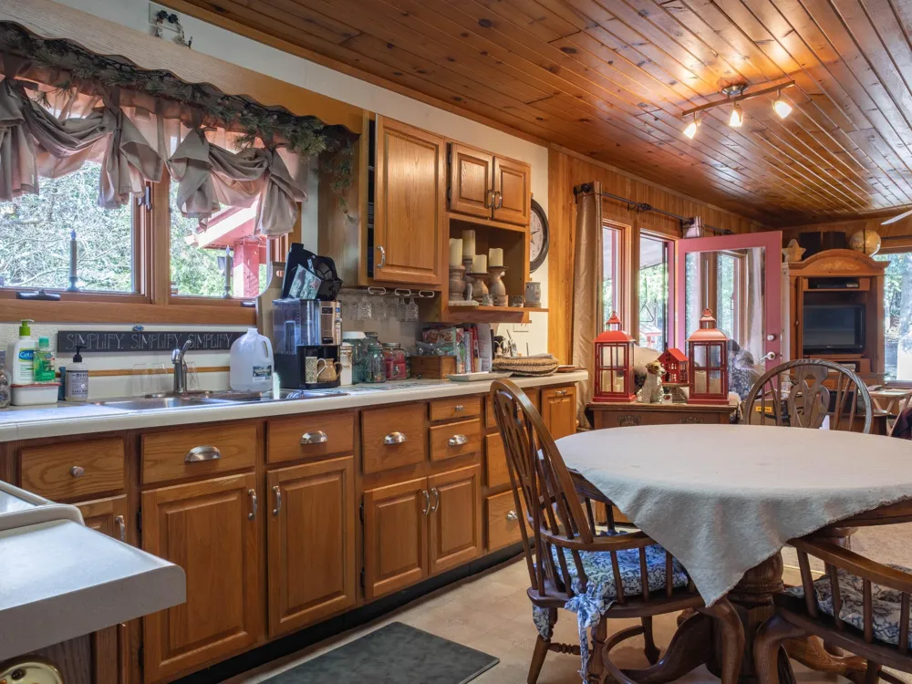 1911 Grindstone Island International Falls, MN 56649