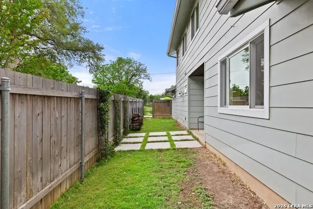 701 River Rd Blanco, TX 78606