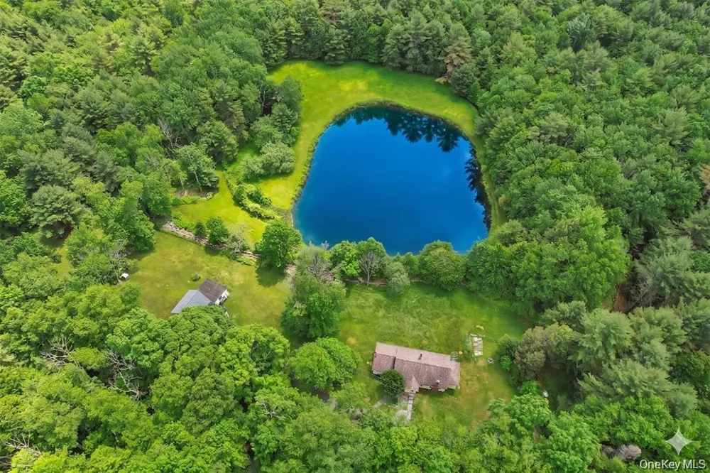 66-68 Spook Hole Road Ellenville, NY 12428